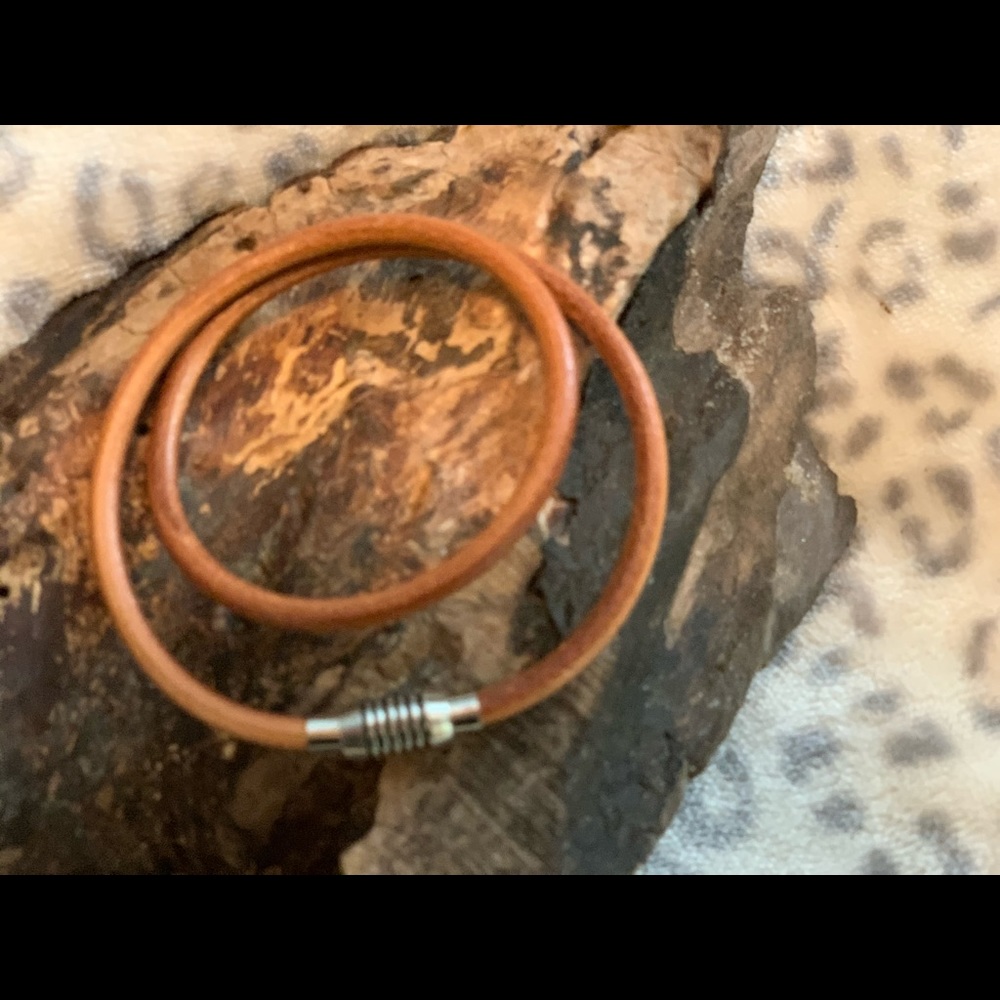 Leather wrap bracelet